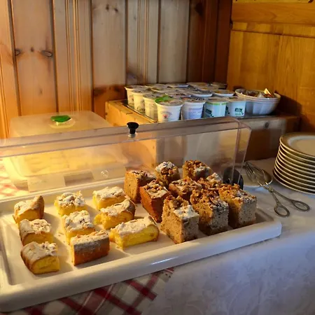 Meuble Valereusa Hotell Cogne
